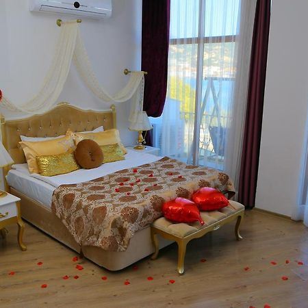 Huri & Nuri Hotel (Adults Only) Foca Kültér fotó