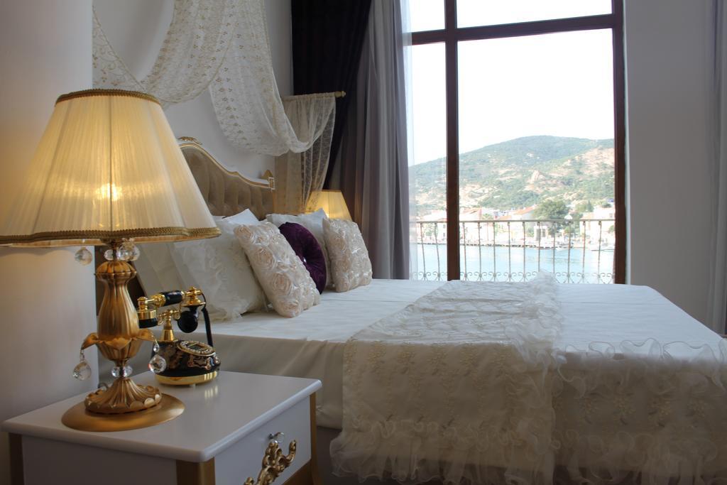 Huri & Nuri Hotel (Adults Only) Foca Kültér fotó